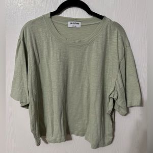 NWOT Size XL Cropped Green Shirt Short Sleeve